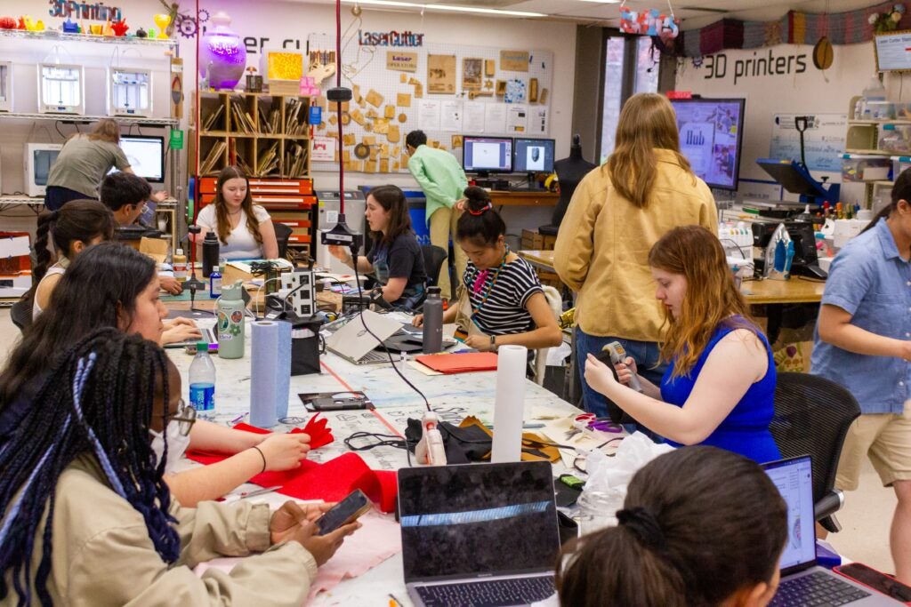 Students in the Maker Hub