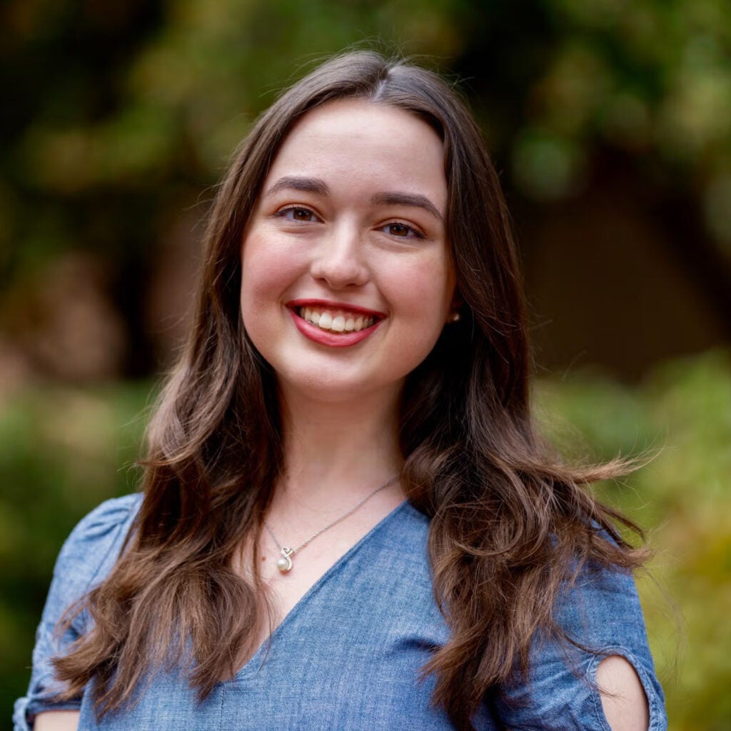 Siobhan Cooney headshot